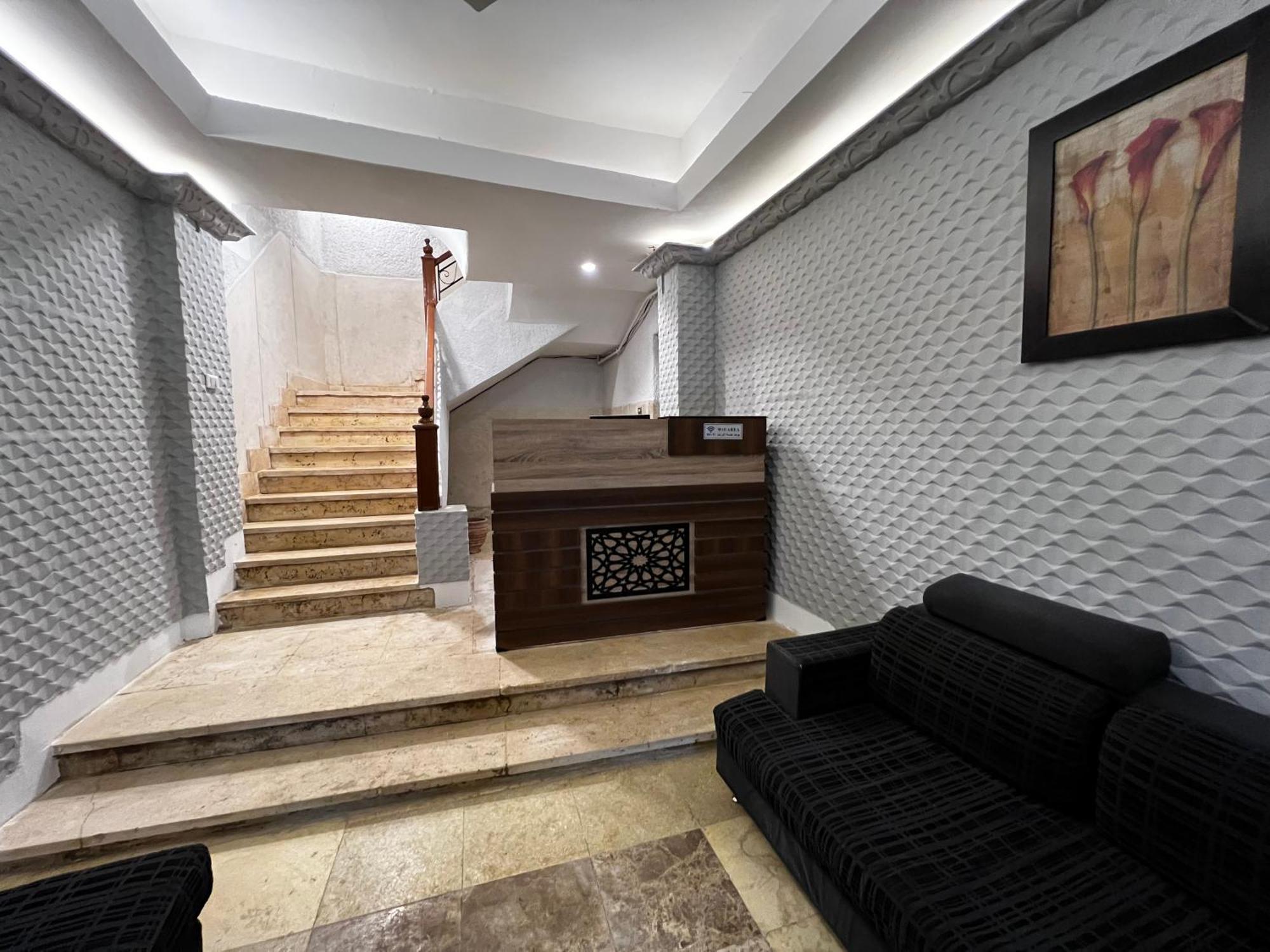 The Pyramids Gate Inn Kafret el-Gabal Exterior foto